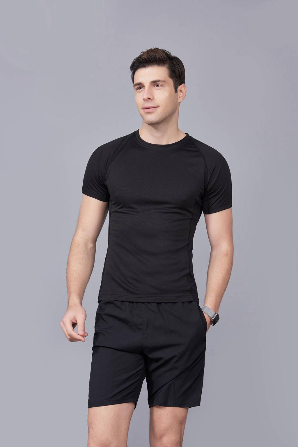 修身運動短袖 舒適透氣跑步訓(xùn)練速干T恤-黑色