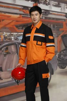 怎樣選擇汽車(chē)美容店工作服?